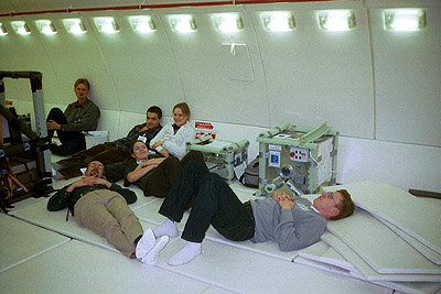 Oululaiset lataavat akkujaan ja koejärjestelyt odottavat taustalla laatikoissa.