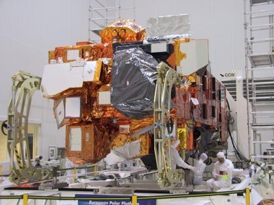 Only one clean tent remains on Envisat