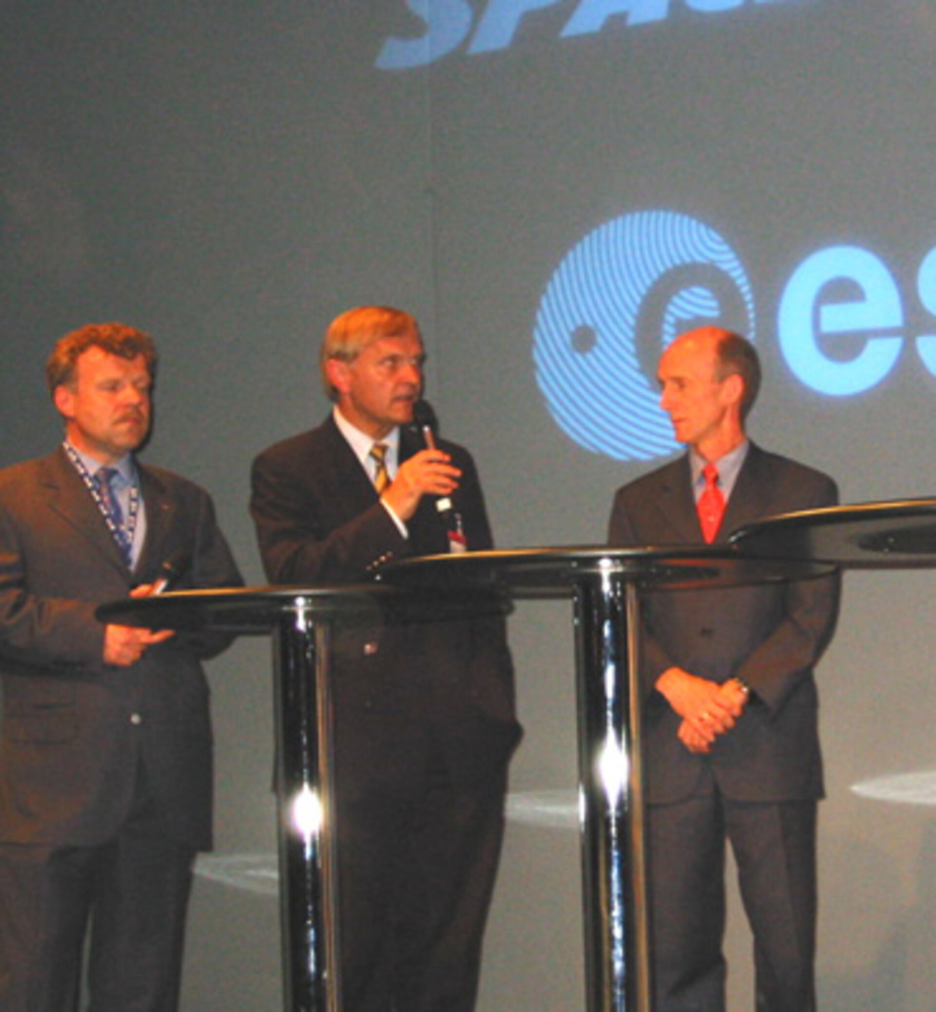 Deutsche Astronauten im Podiumsgespräch