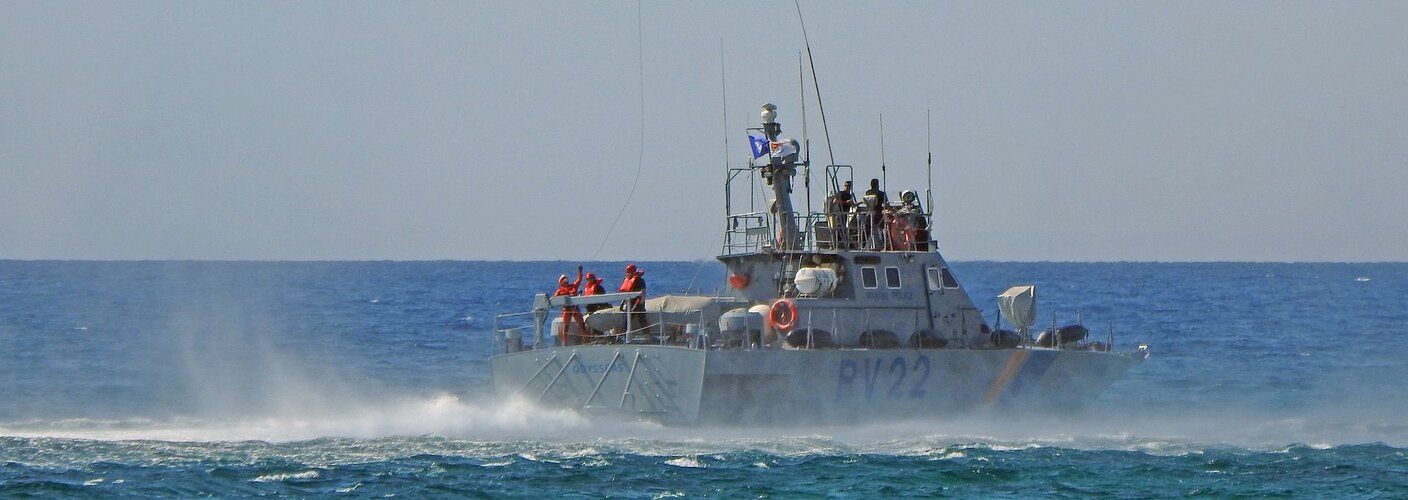 MSG is equipped with a supplementary search and rescue transponder