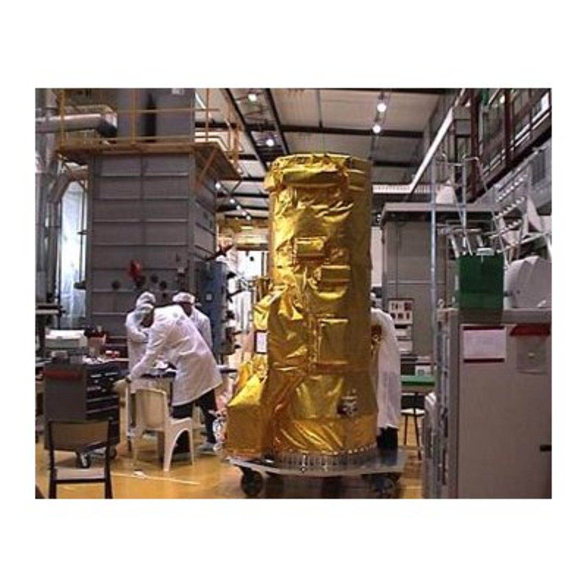 Integral's SPI spectrometer in a clean room