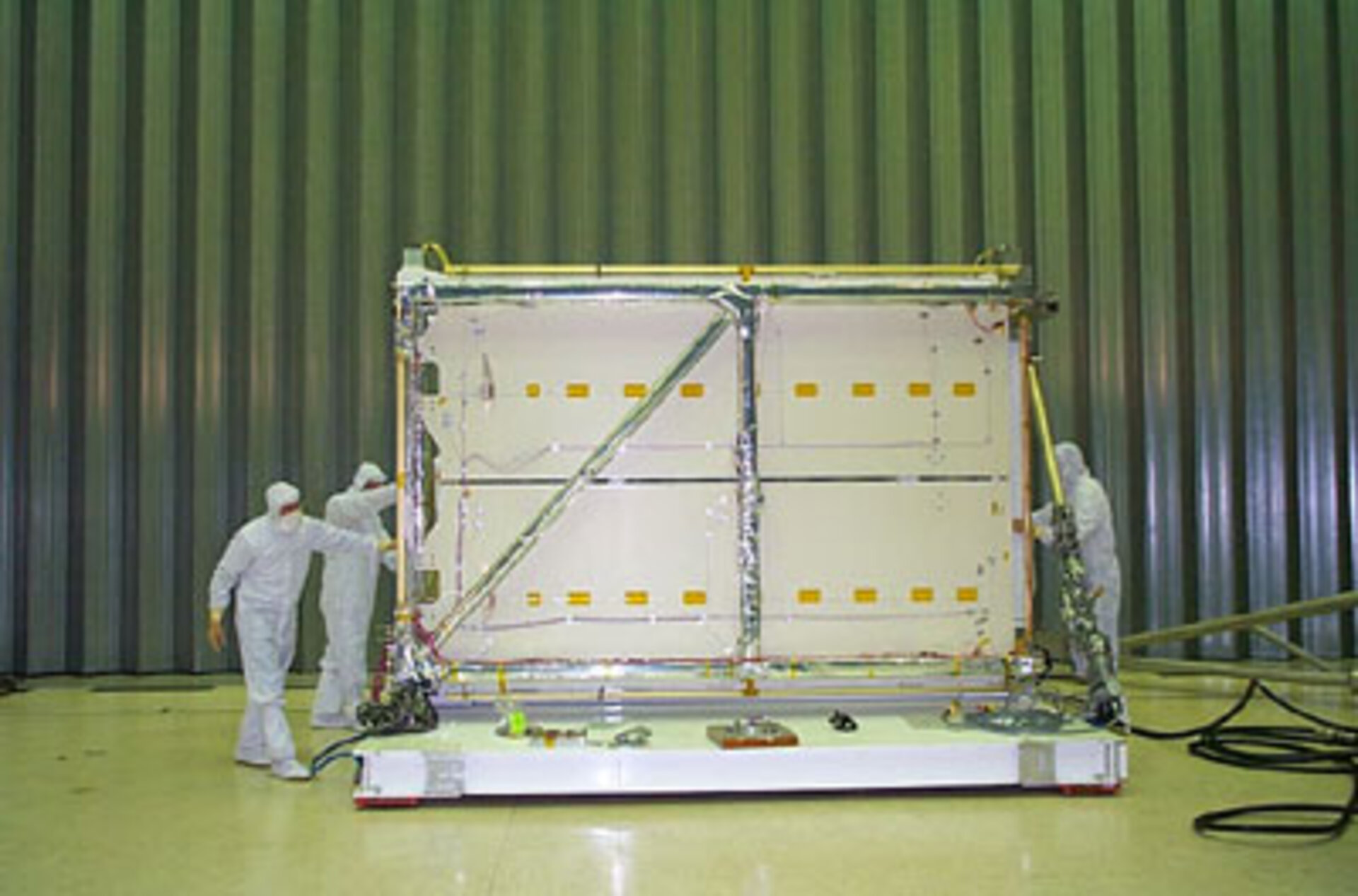 Scientists preparing Hubble