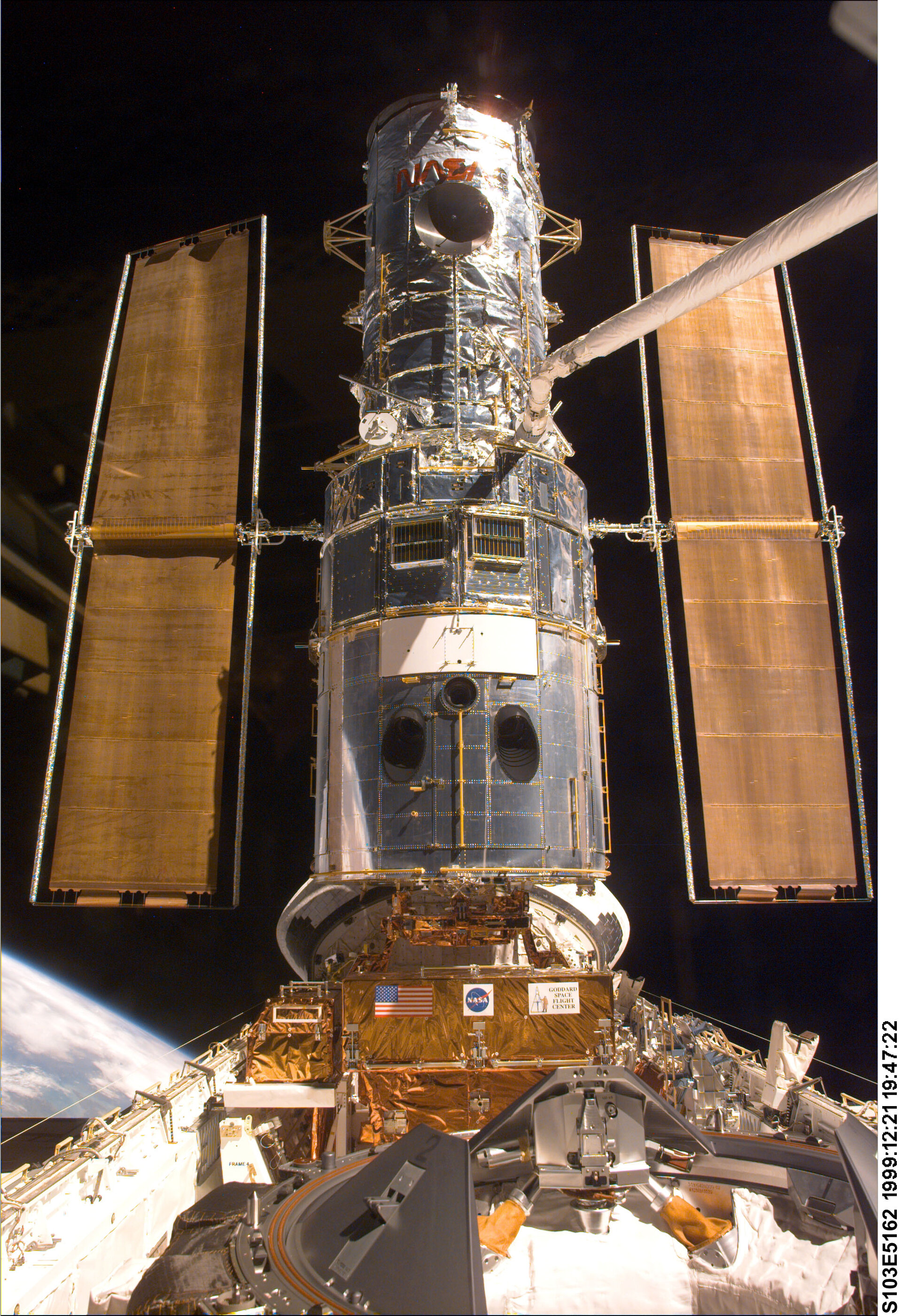 Servicing Hubble in Space Shuttle Discovery's cargo bay