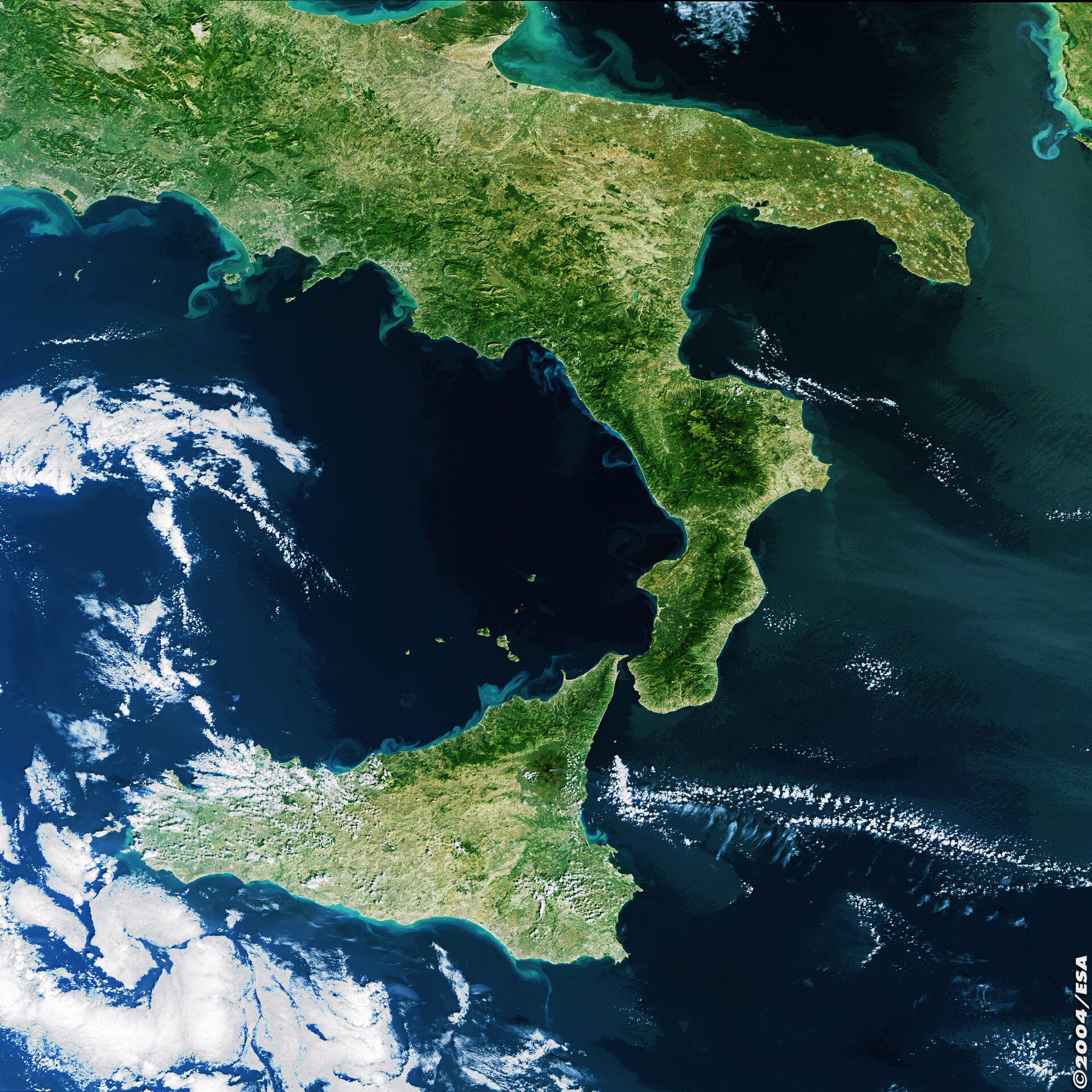 South of Italy - MERIS - 10 October 2003