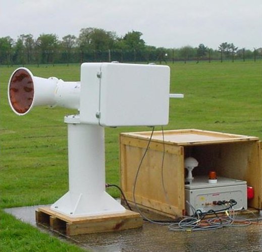Prototype of an ASCAT transponder