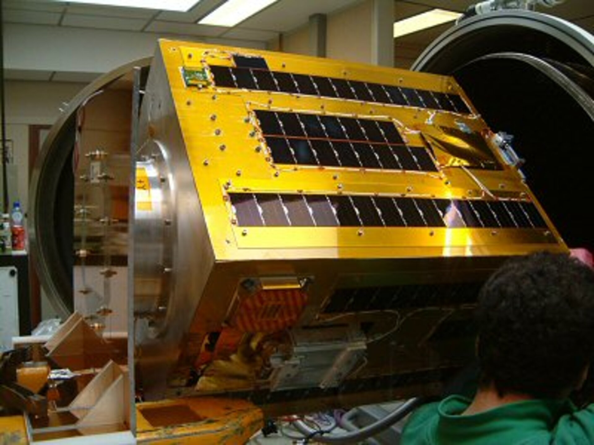 SSETI Express leaves the vacuum chamber