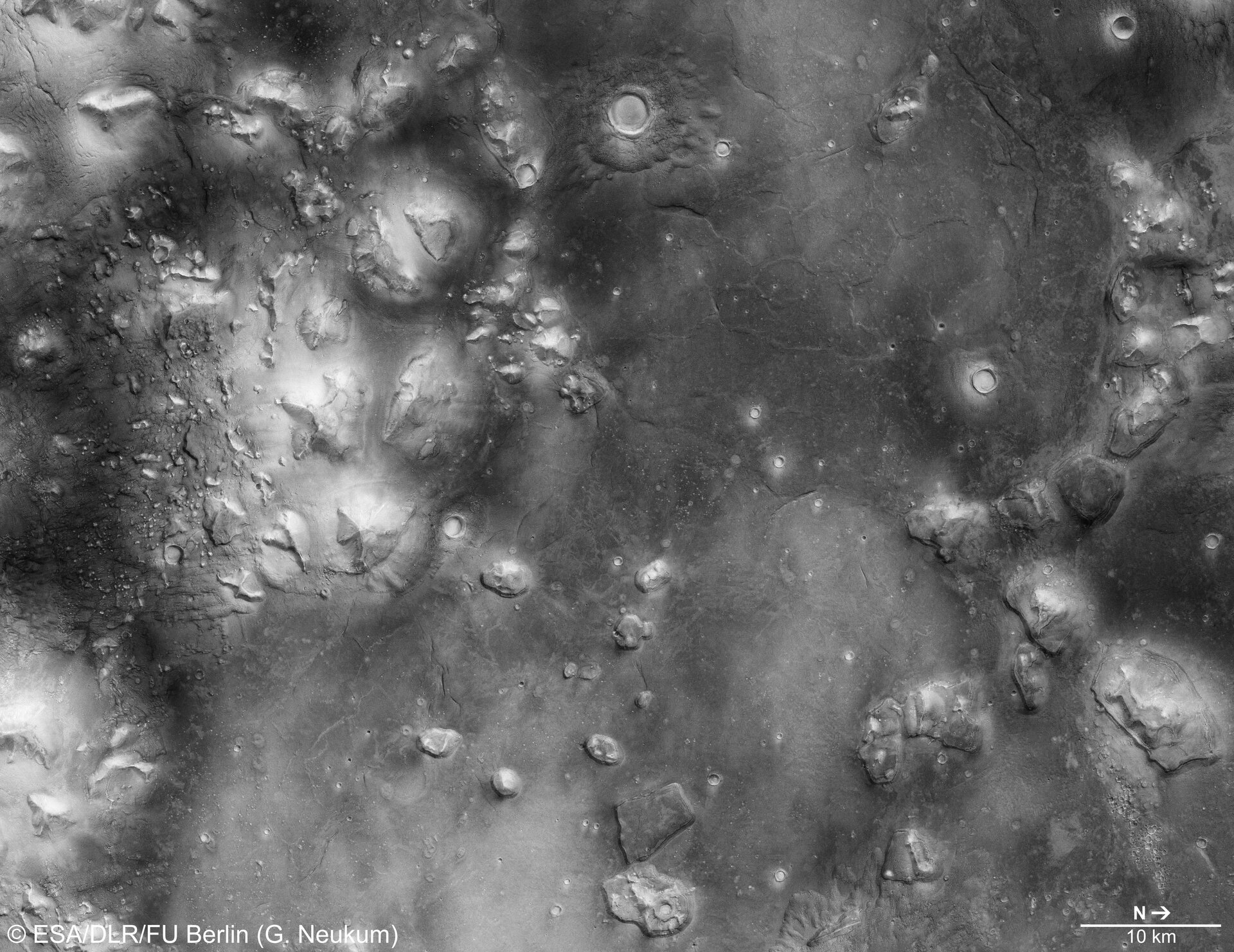 Cydonia region, black and white