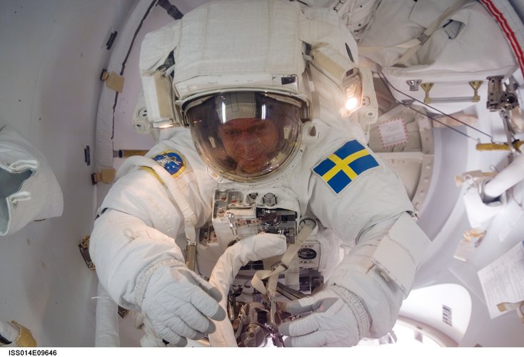 Christer Fuglesang in EVA suit ahead of his first spacewalk