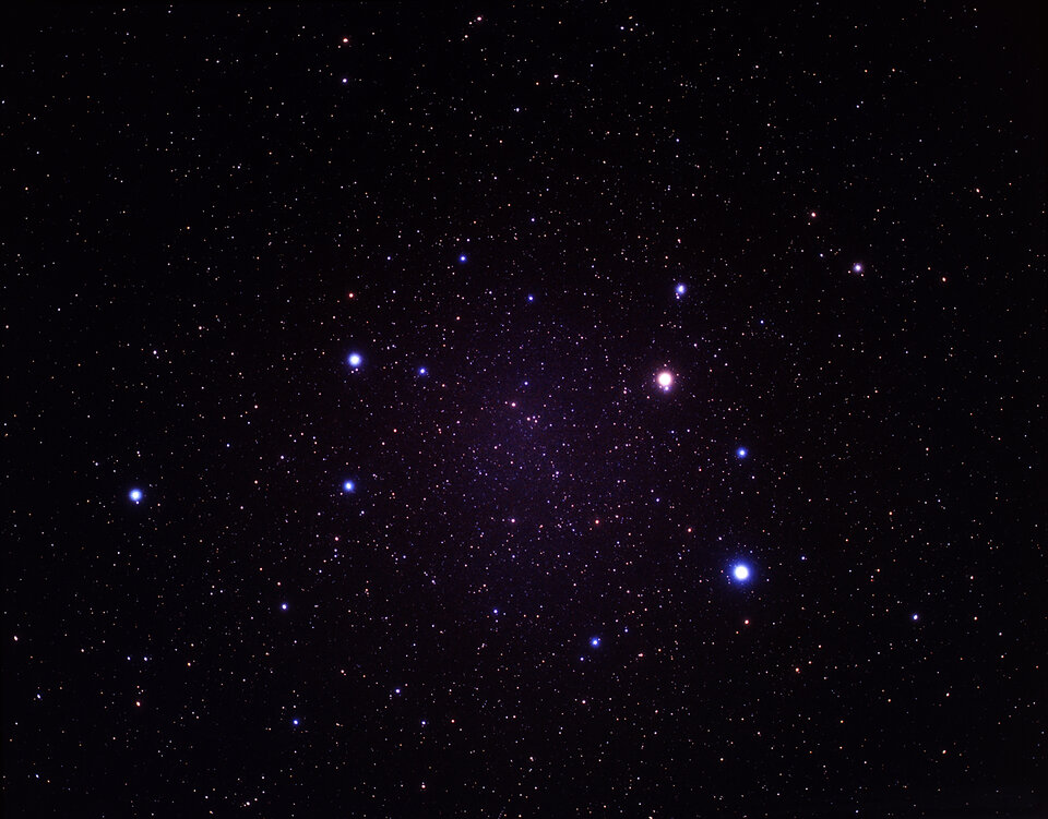 Wide-field image of Leo and Arp 87