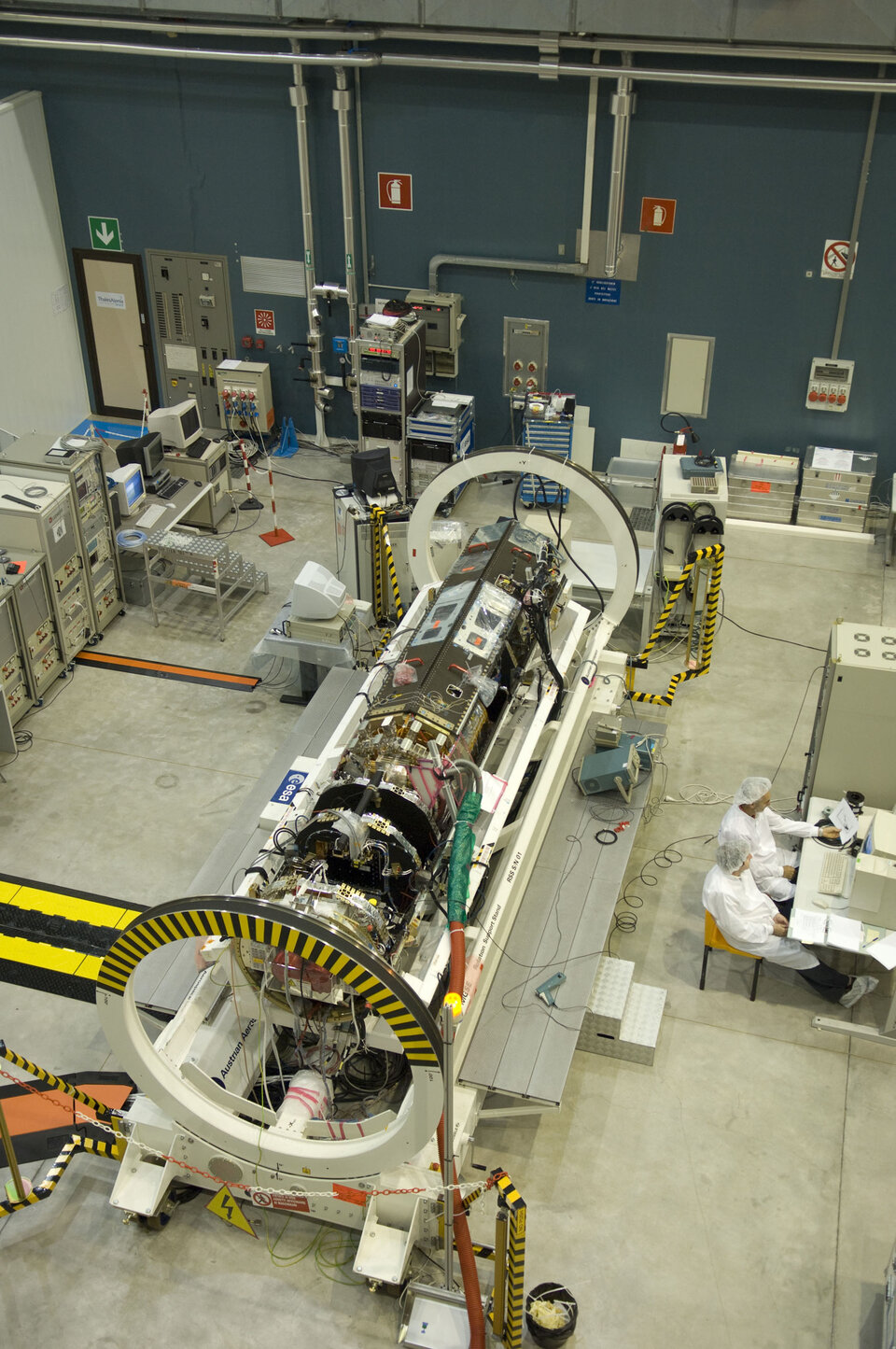 GOCE är byggd på Thales Alenia Space anläggning i italienska Turin