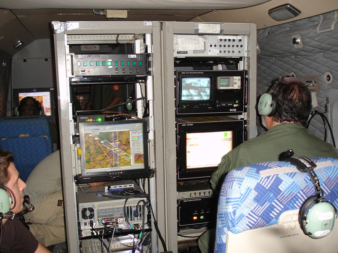 INTA AHS airborne instrument