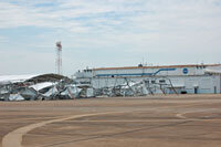 Skydden till träningsflygplanen, T-38, ute på plattan på Ellington fick sig en rejäl omgång.