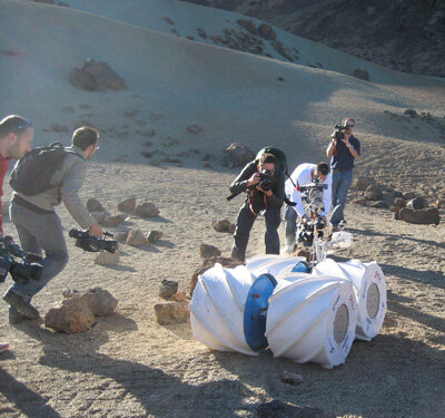 'Moon Hound' rover from Madrid