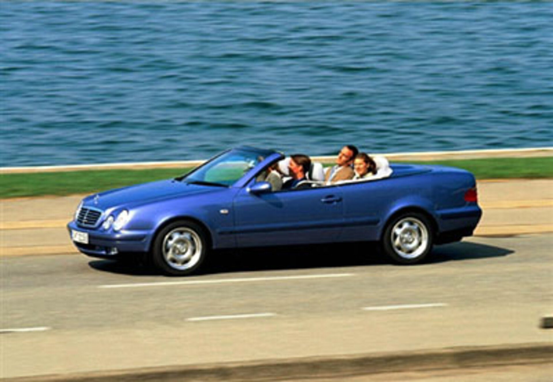 Tlumící mechanismus z Ariane redukuje vibrace kabrioletů