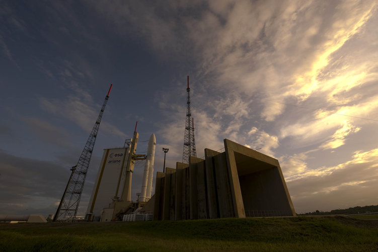 Ariane 5 enclosing Herschel and Planck at launch pad