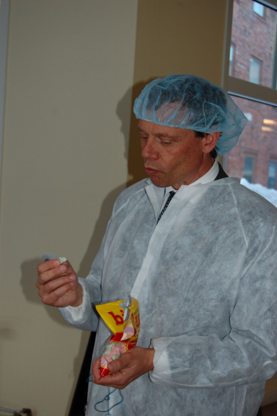 Christer Fuglesang fick smaka rykande färska bilar.