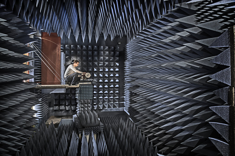 Testanläggningen för satellitantenner i Göteborg. RUAG Space Sweden ska leverera antenner till Galileo.