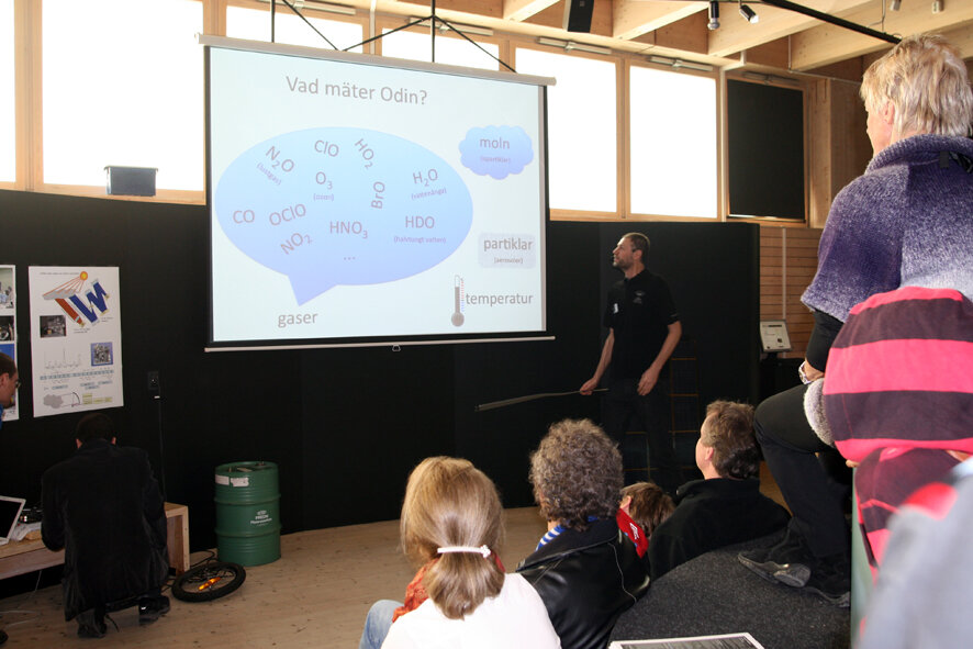 Patrick Eriksson höll et av de korta föredragen på kalaset.