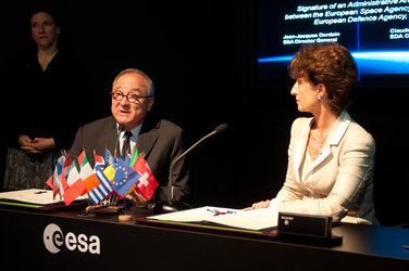 ESA/EDA signature of an Administrative arrangement