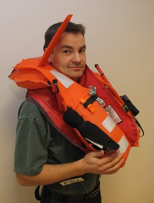 Pekka Salonen ja uudenlainen pelastusliivi