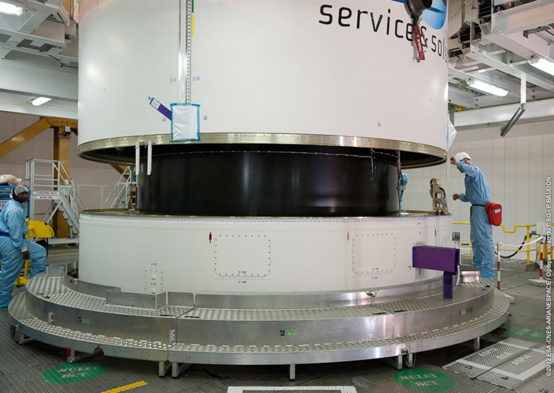 ATV Edoardo Amaldi integrated to fairing