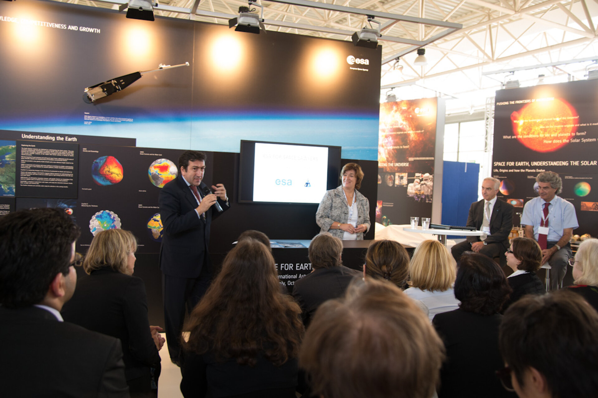 Marco Ferrazzani presents 'ESA for Space Lawyers'