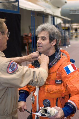 Leopold Eyharts in training for Columbus mission