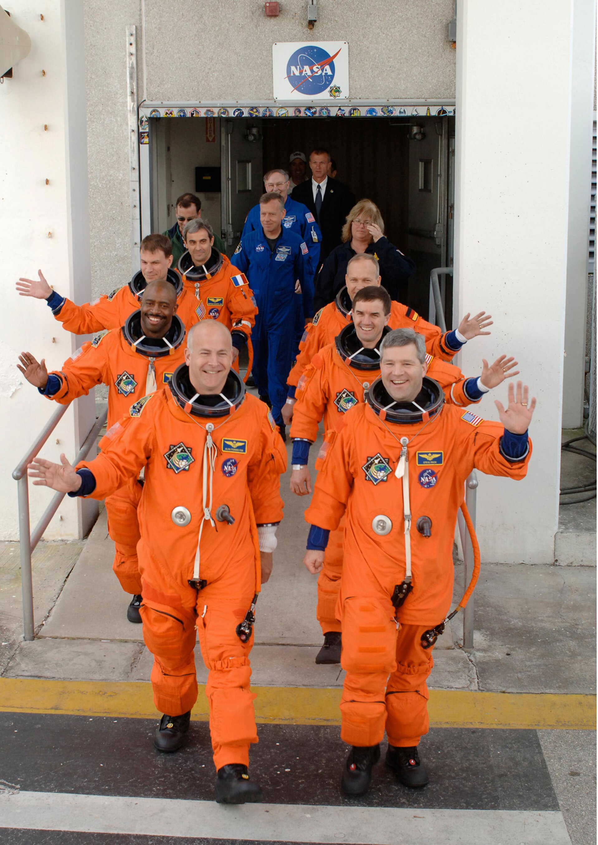 STS-122 crew before lift off