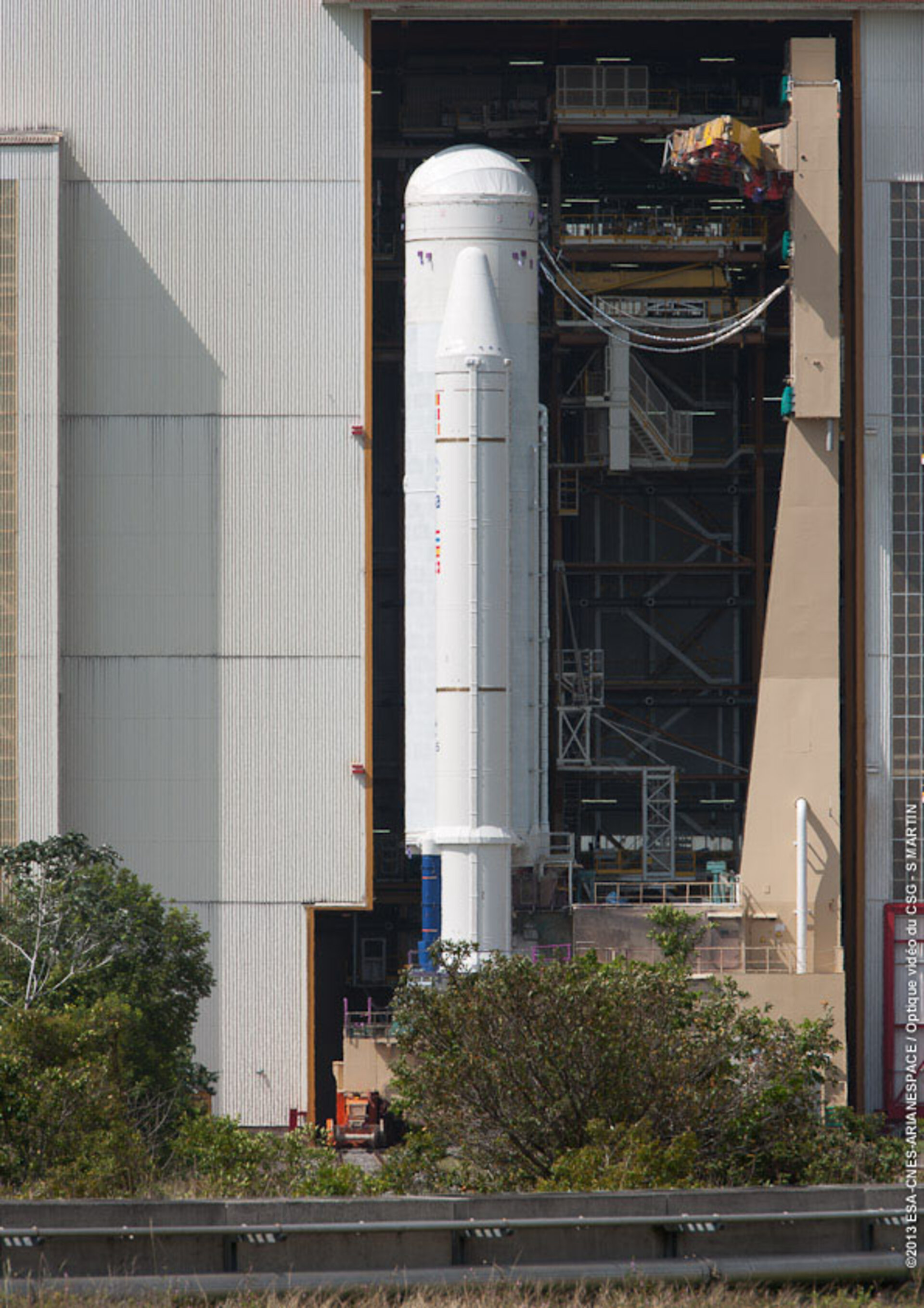Ariane 5 flight VA213 transfer to final assembly area