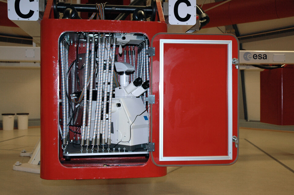 The PolVol experiment set-up