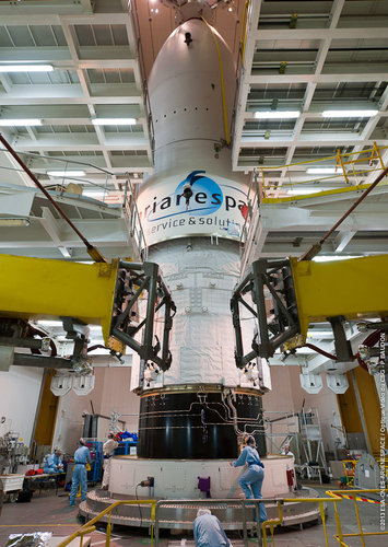 ATV-4 fully integrated for launch