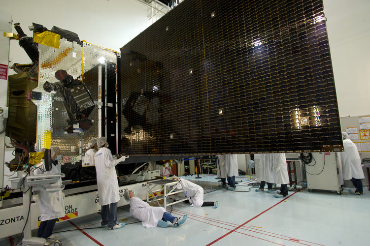 Alphasat solar array installation