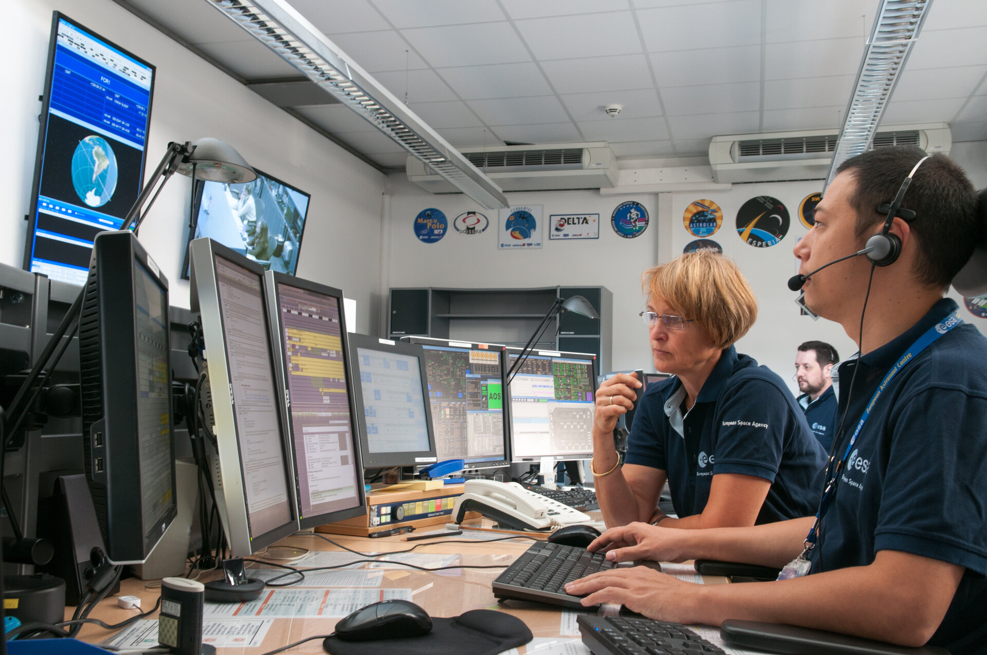 EAC Bio-Medical engineers coordinating the operations needed for medical support