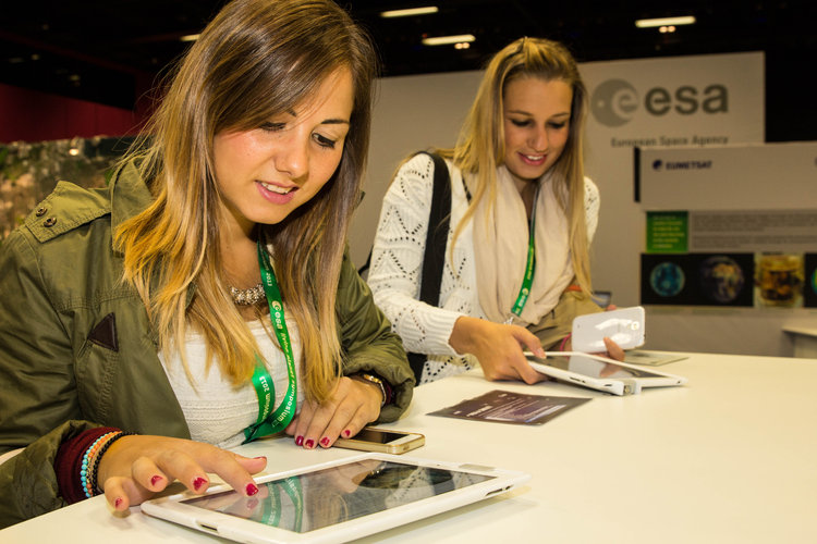 Downloading the Symposium app