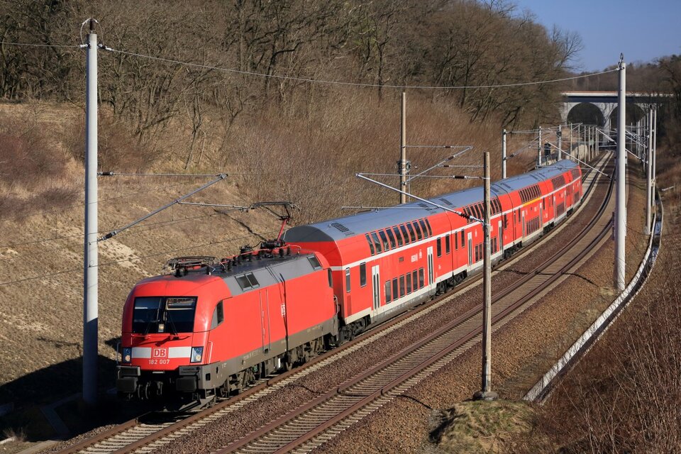 Kosmická technologie zvyšuje bezpečnost železnic