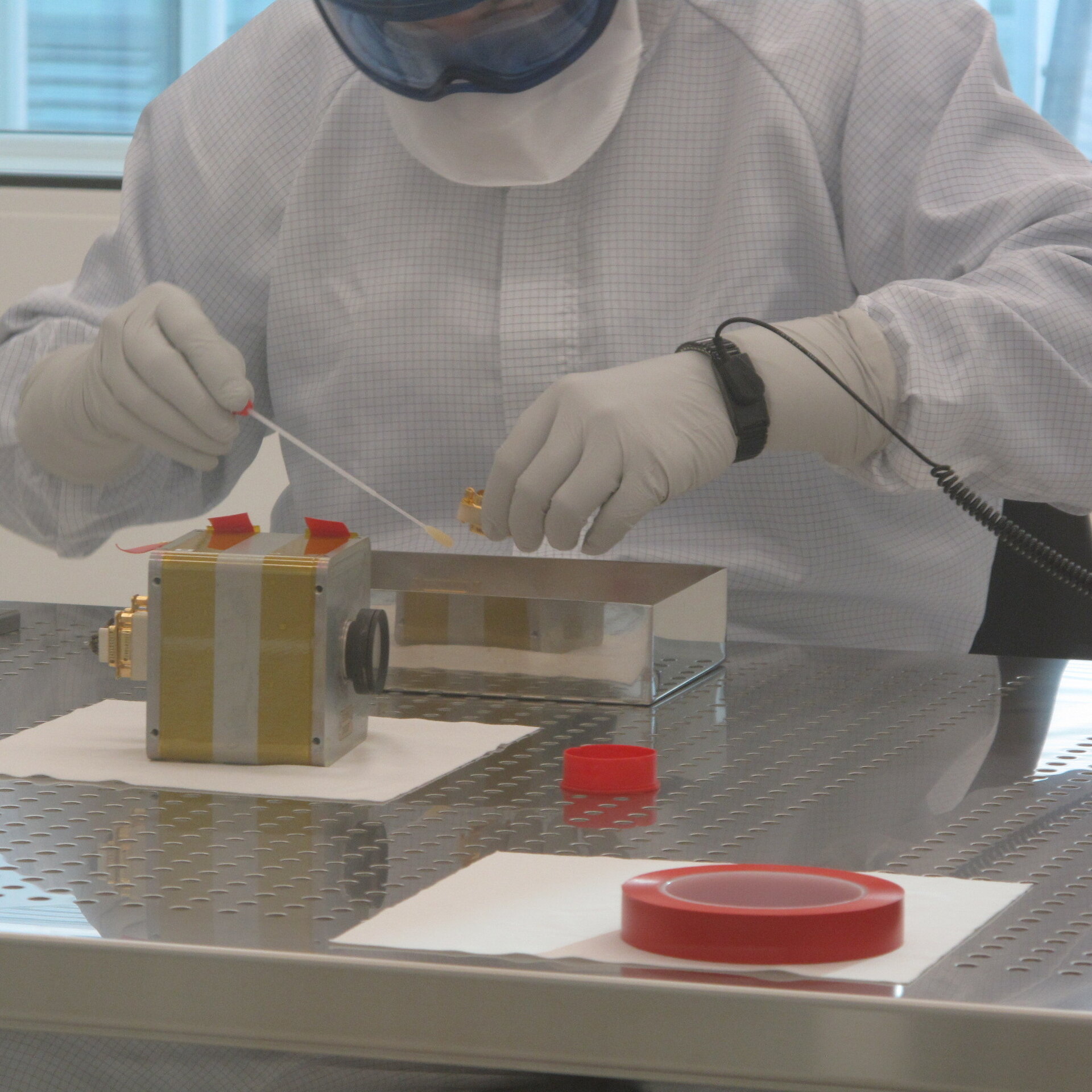 Bioburden check on ExoMars 2016 camera