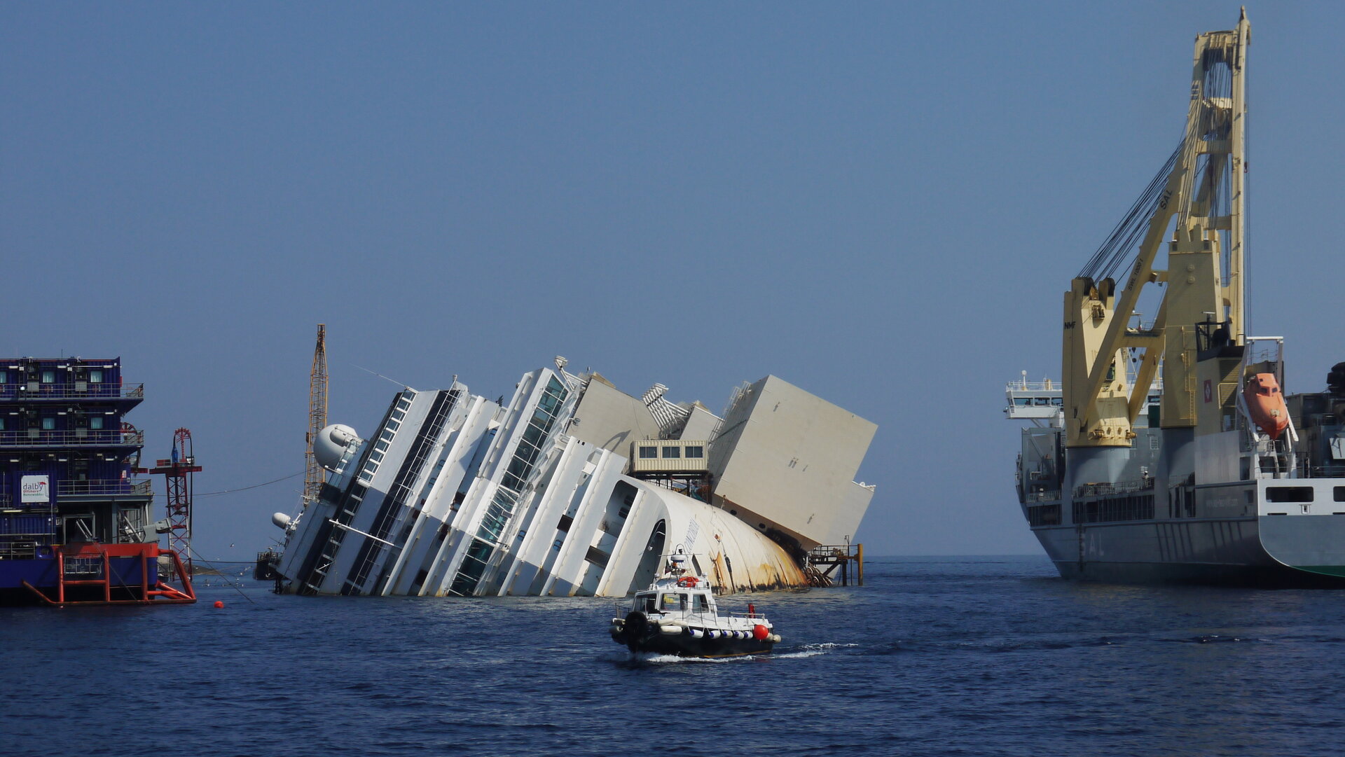 Costa Concordia: recovery operations