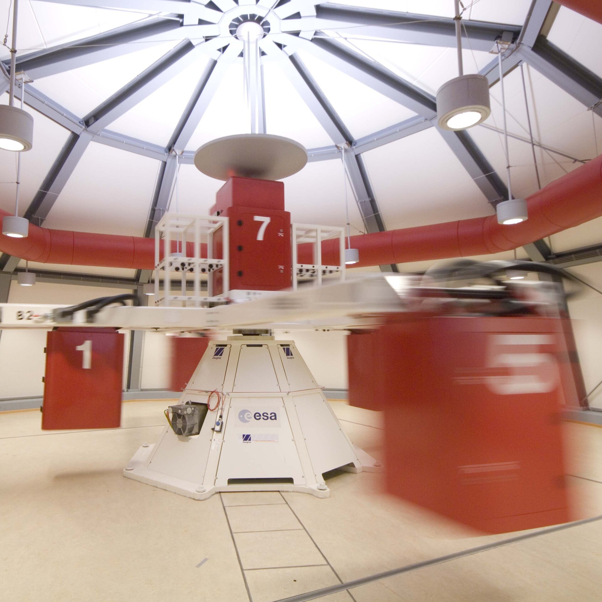 Large Diameter Centrifuge