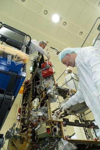 SmallGEO AG1 completes integration in OHB cleanroom