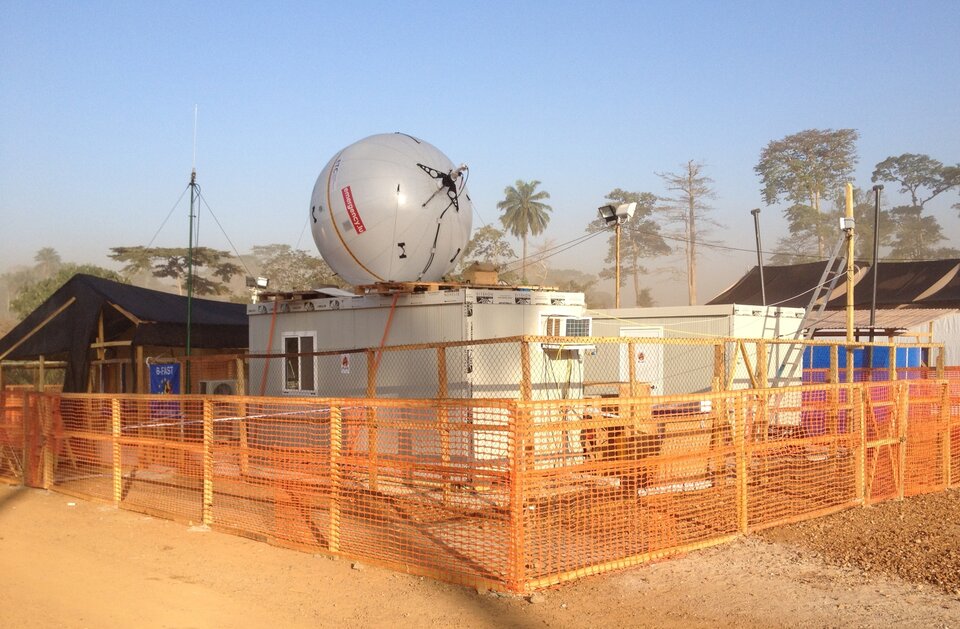 B-LIFE bij een centrum voor de behandeling van ebola