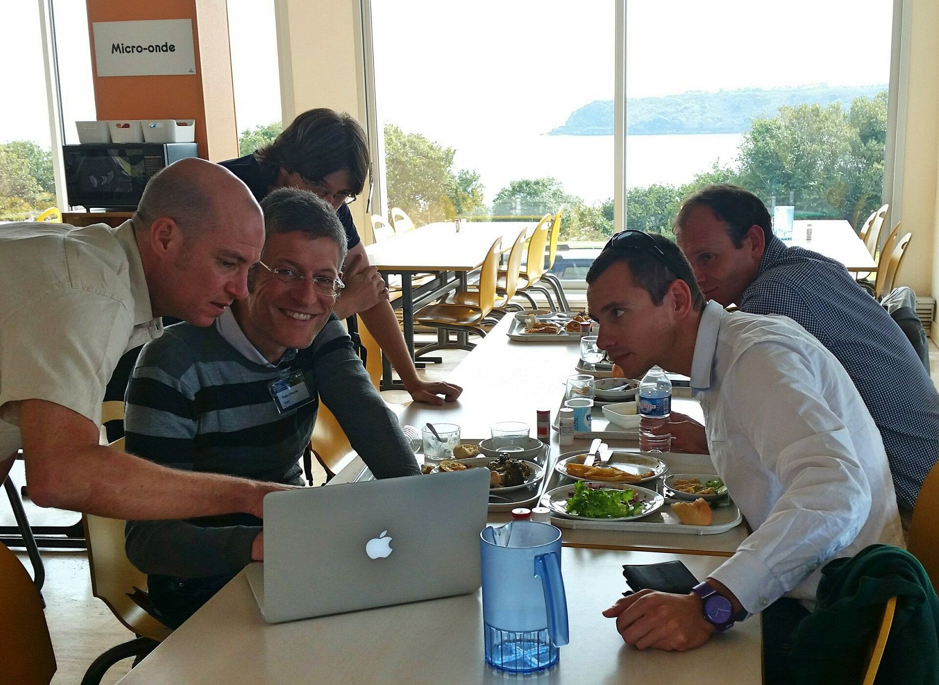 Preferring science to food