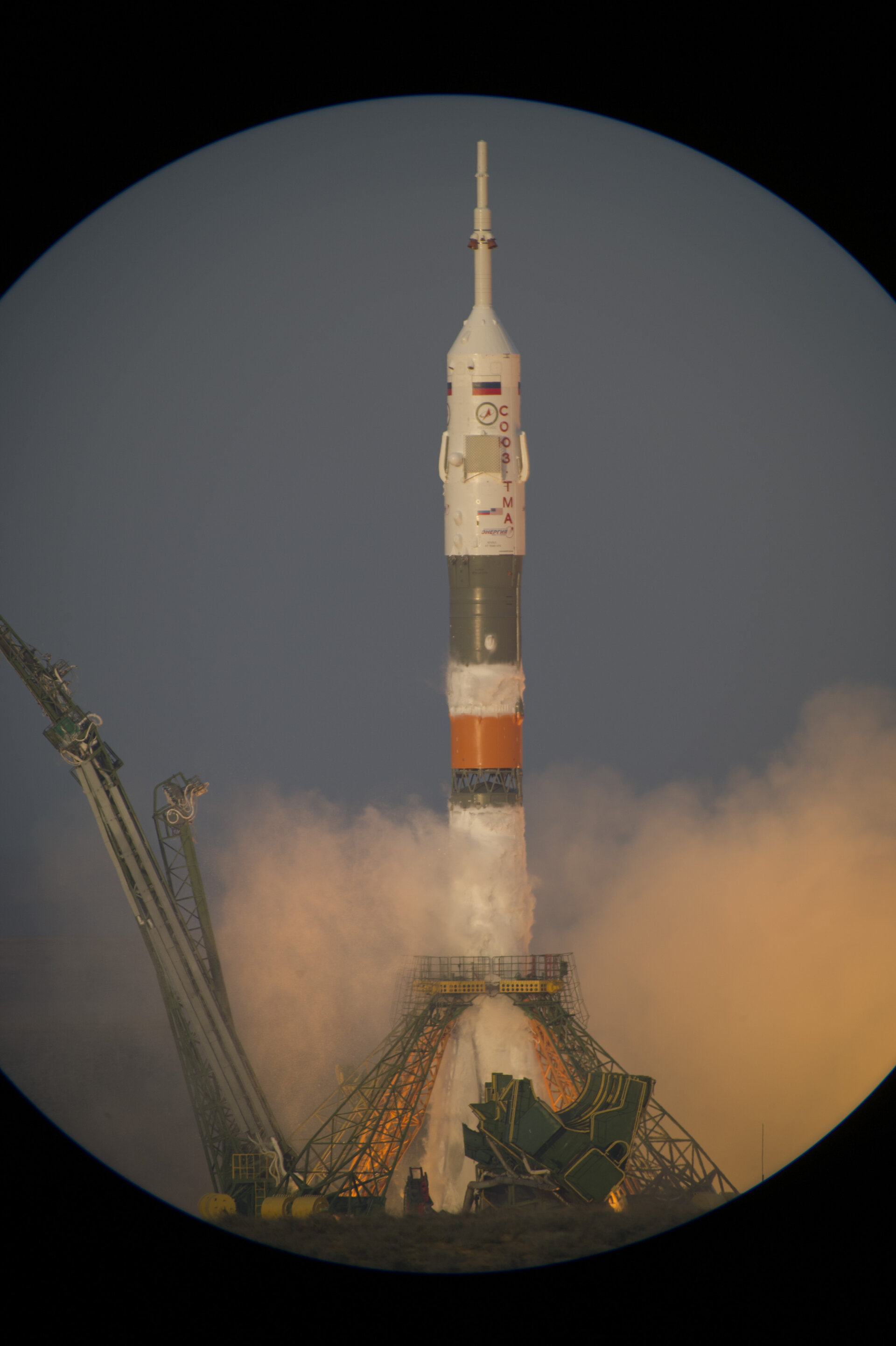 Soyuz TMA-19M launch
