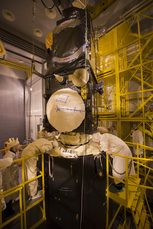 Mating of Sentinel-3A on Breeze