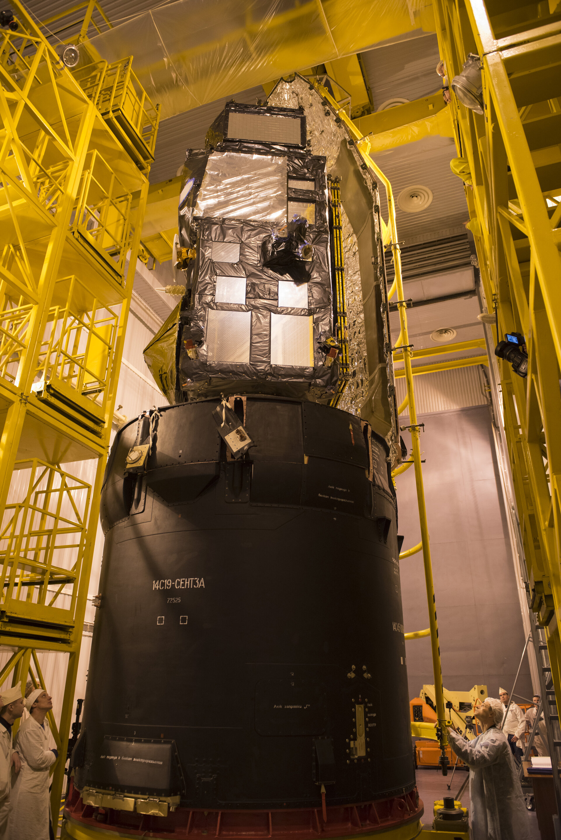 Sentinel-3A being encapsulated within its Rockot fairing