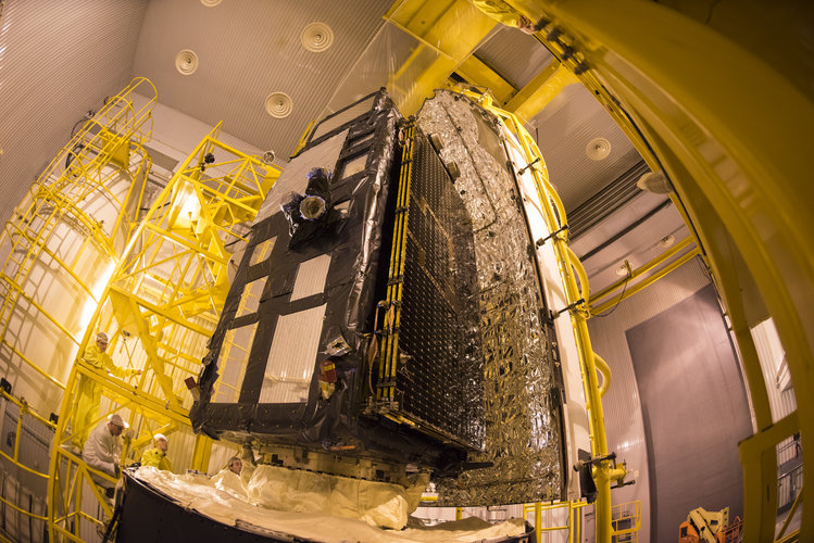 Sentinel-3A being encapsulated within its Rockot fairing