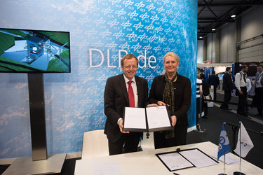 Confirmation of the P5.2 Cryogenic Test Bench Development Contract