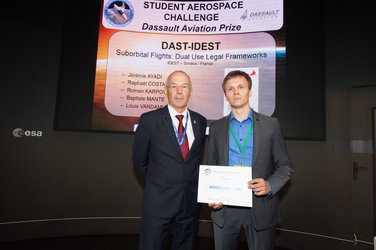 Awards ceremony for winning teams of the Student Aerospace Challenge