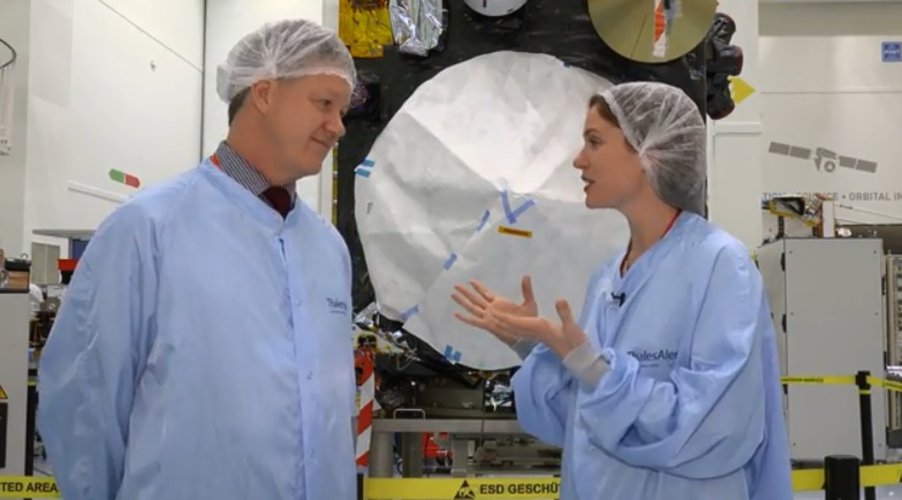 EFS_Donlon in S3b cleanroom