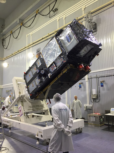 Raising Sentinel-3B for testing
