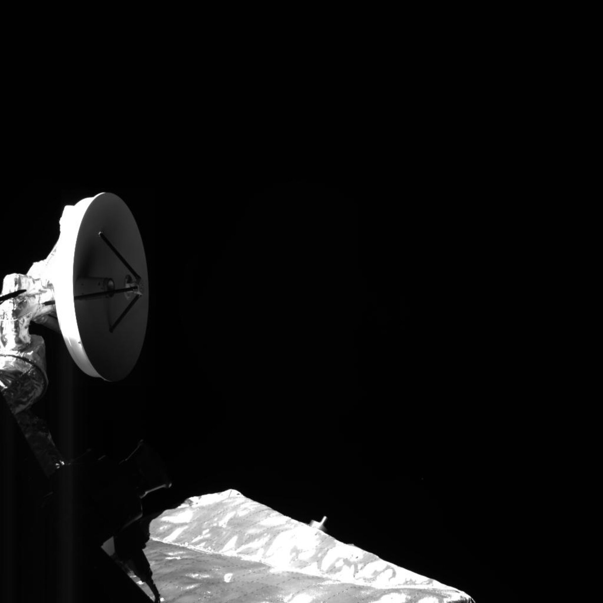 Turning BepiColombo’s high-gain antenna